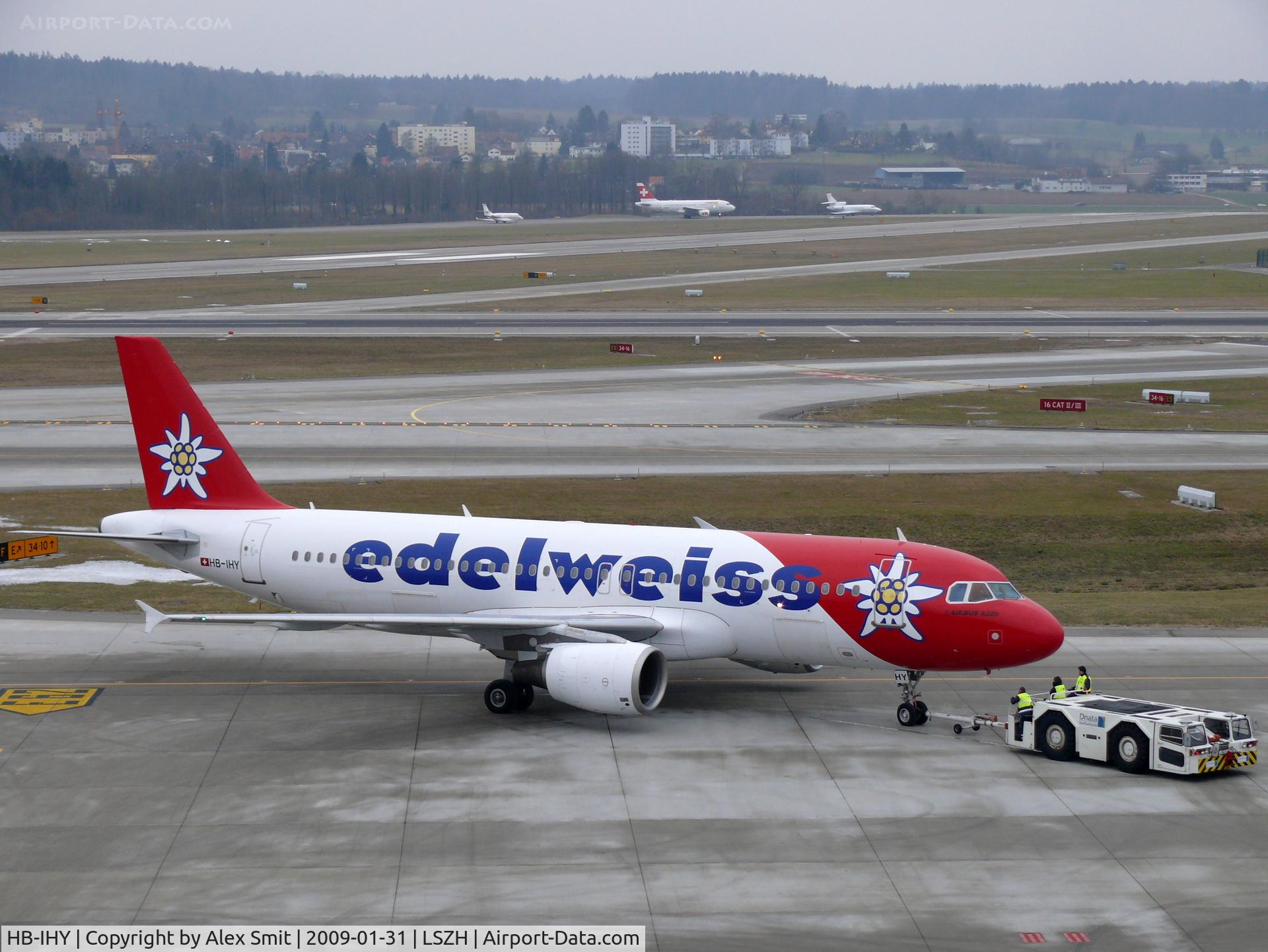 HB-IHY, 1998 Airbus A320-214 C/N 947, Airbus A320-214 HB-IHY Edelweiss