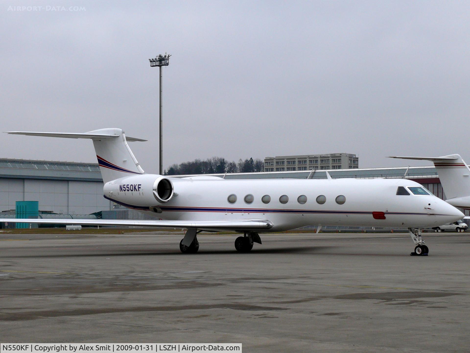 N550KF, 2005 Gulfstream Aerospace GV-SP (G550) C/N 5095, Gulfstream Aerospace G550 N550KF Kraft Food Aviation