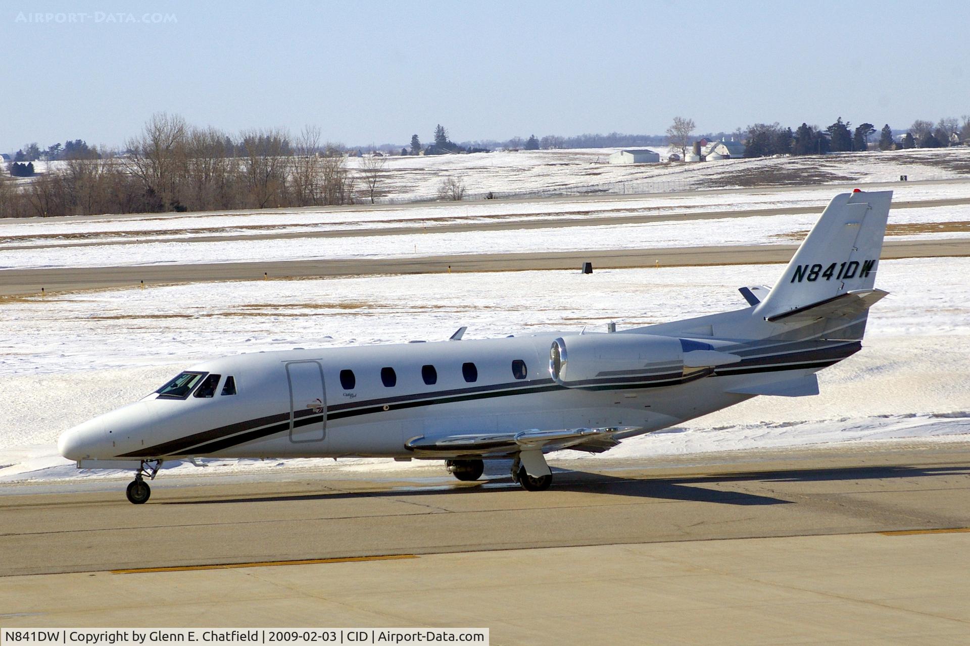 N841DW, 2001 Cessna 560XL C/N 560-5177, Taxiing by my window on the way to Runway 27