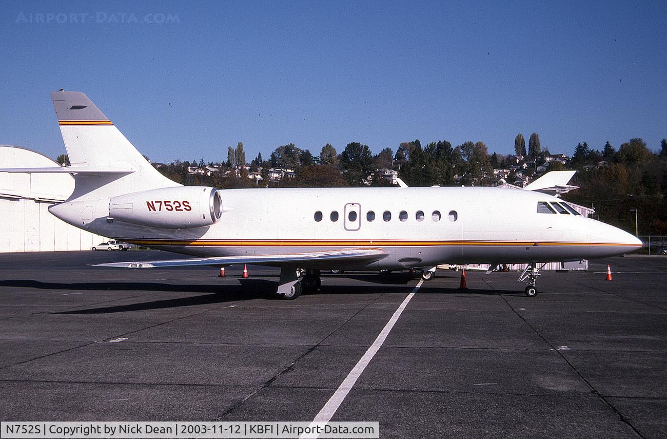 N752S, 1999 Dassault Falcon 2000 C/N 82, Shell Oil co.