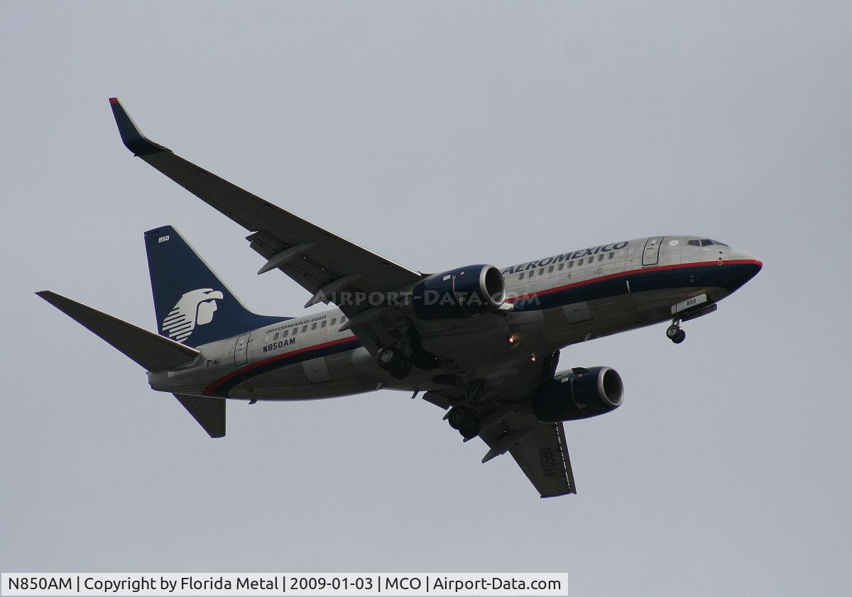 N850AM, 2003 Boeing 737-752 C/N 33786, Aeromexico 737-700