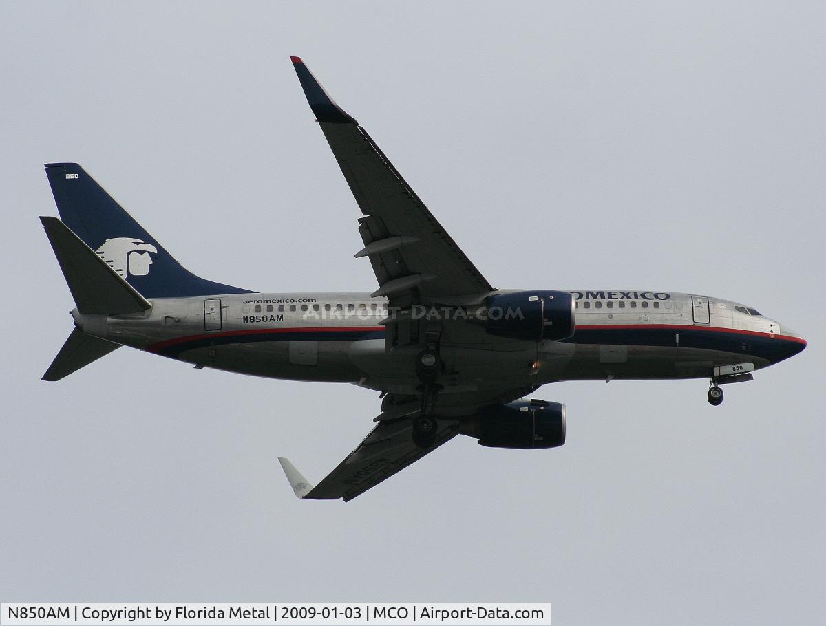 N850AM, 2003 Boeing 737-752 C/N 33786, Aeromexico 737-700
