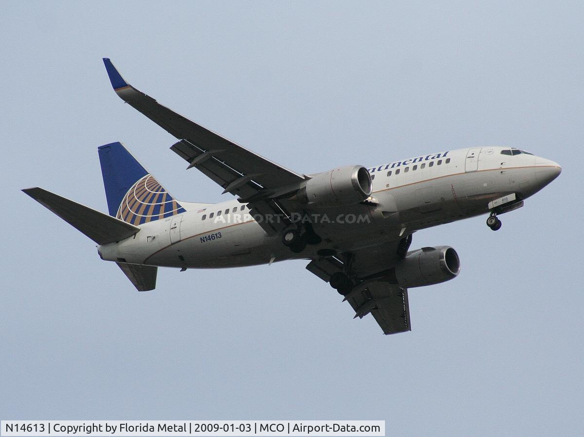 N14613, 1994 Boeing 737-524 C/N 27326, Continental 737-500