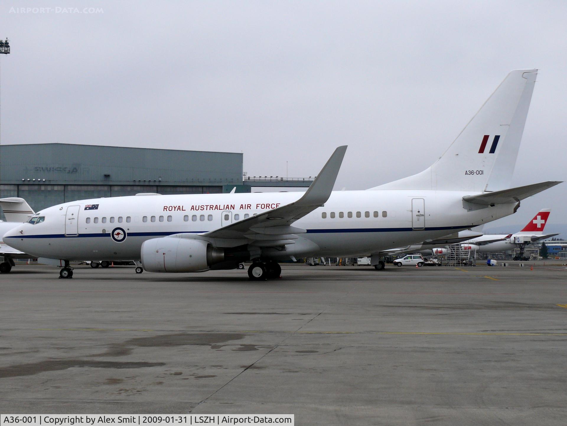 A36-001, 2000 Boeing 737-7DT BBJ C/N 30829, Boeing B737-7DT/BBJ A36-001 Royal Australian Air Force