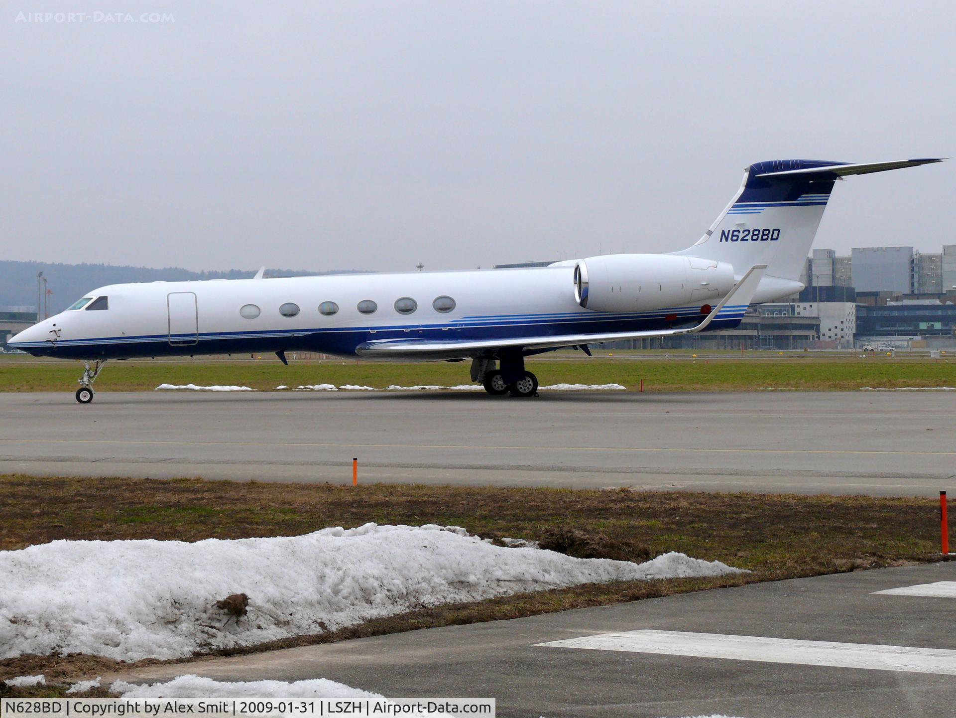 N628BD, 2001 Gulfstream Aerospace G-V C/N 628, Gulfstream Aerospace Gulfstream V N628BD Hewlett Packard