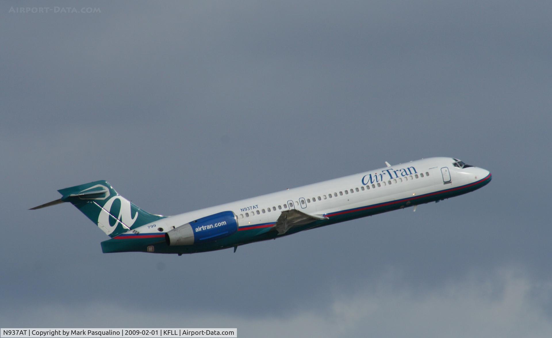 N937AT, 2001 Boeing 717-200 C/N 55091, Boeing 717-200