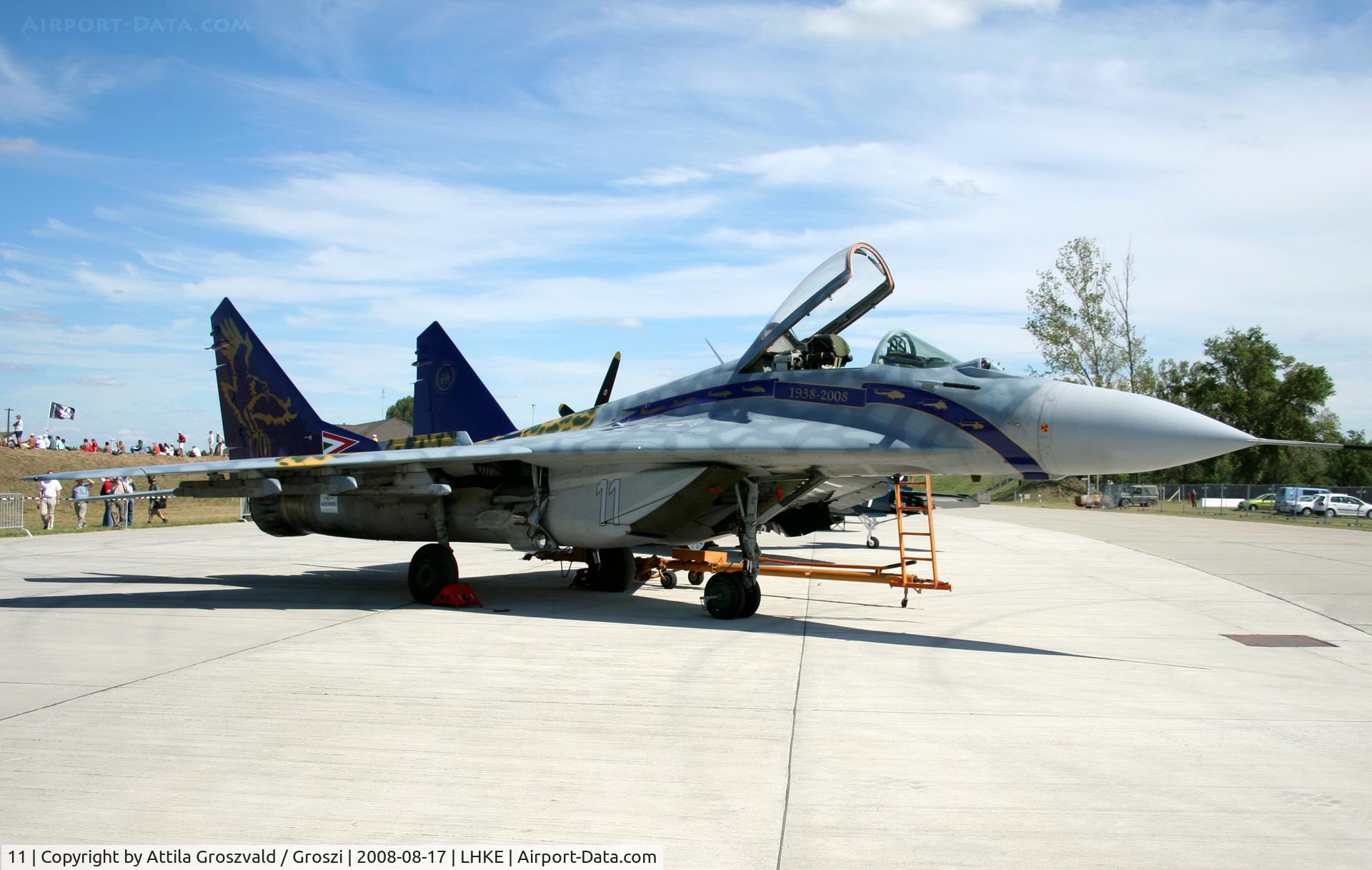 11, Mikoyan-Gurevich MiG-29B C/N 2960535161/4604, 2. VS (fighter sq.) 
