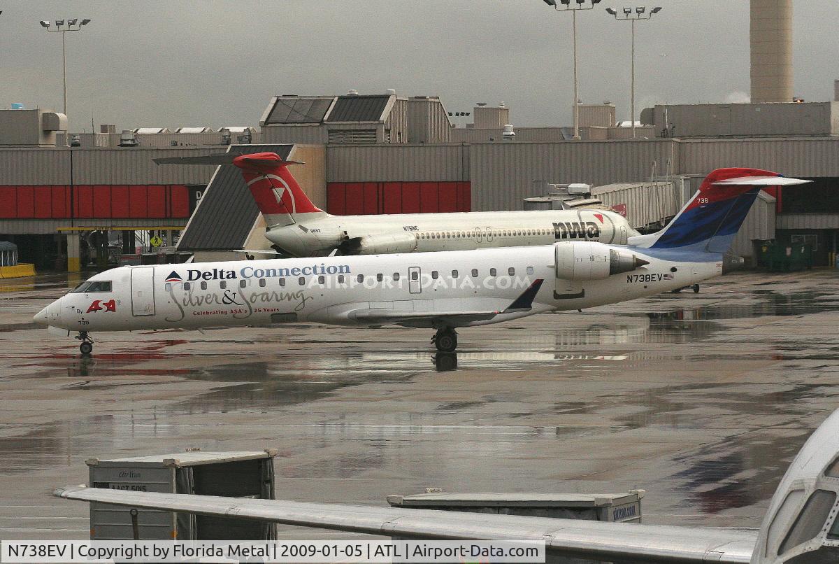 N738EV, 2004 Bombardier CRJ-701 (CL-600-2C10) Regional Jet C/N 10146, ASA 