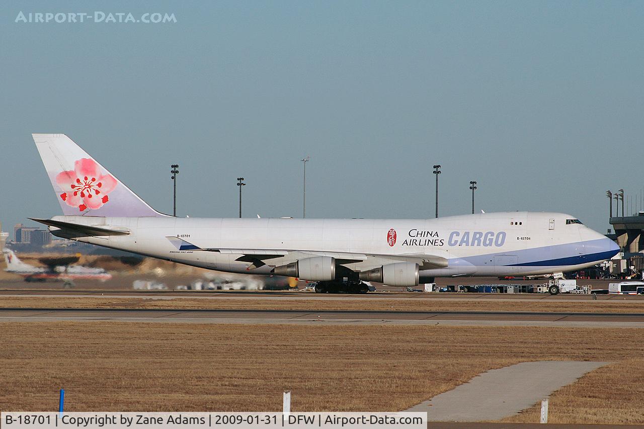 B-18701, 2000 Boeing 747-409F/SCD C/N 30759, China Air Cargo at DFW