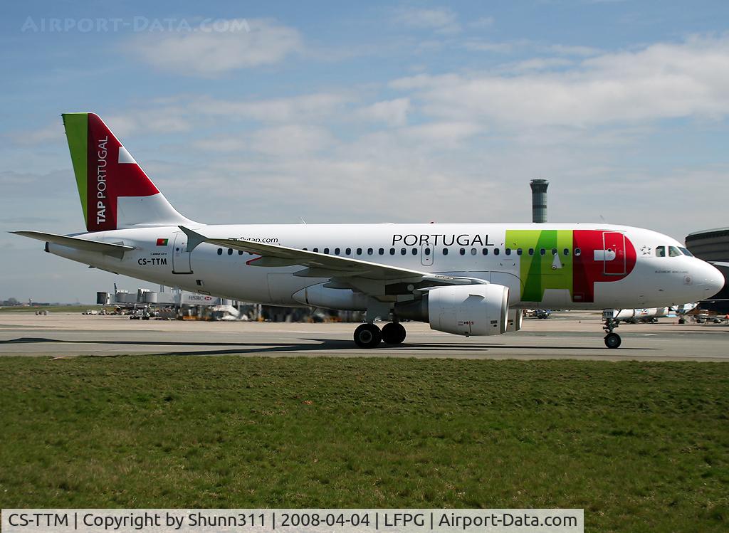 CS-TTM, 1999 Airbus A319-111 C/N 1106, Rolling to his gate...