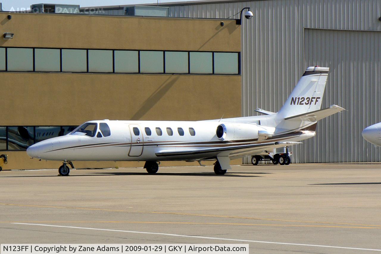N123FF, Cessna S550 Citation IIS C/N S550-0005, At Arlington Municipal