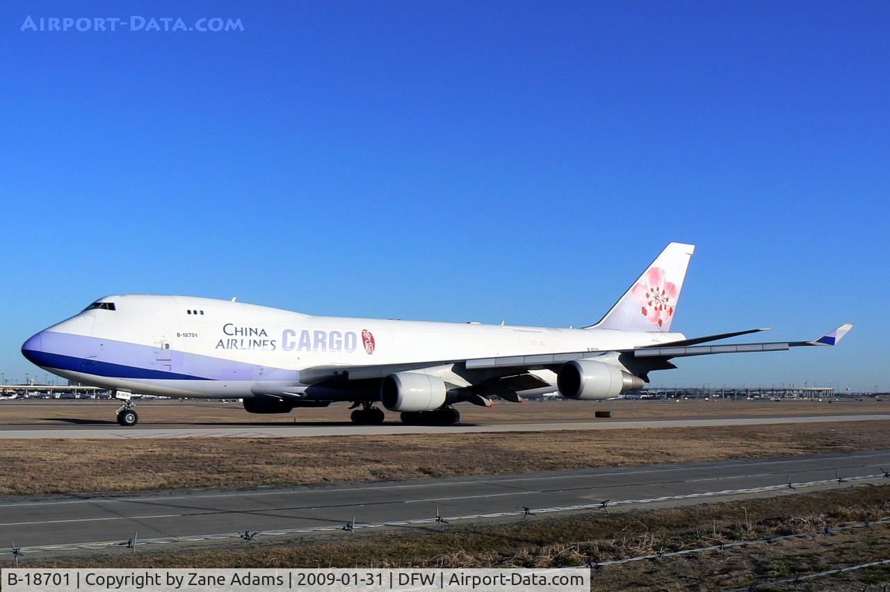B-18701, 2000 Boeing 747-409F/SCD C/N 30759, China Air Cargo at DFW