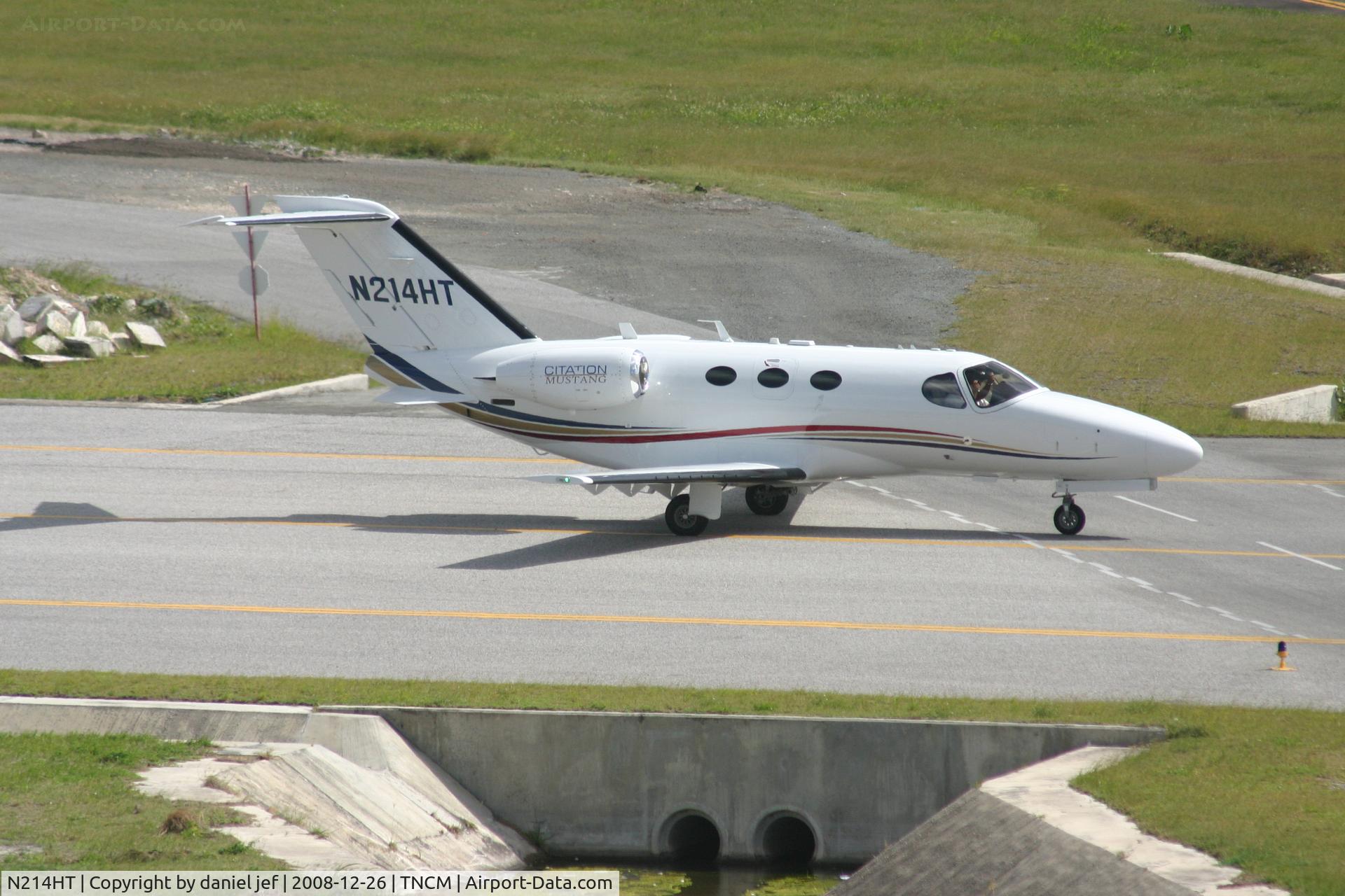 N214HT, 2008 Cessna 510 Citation Mustang Citation Mustang C/N 510-0097, I am small but i do get around