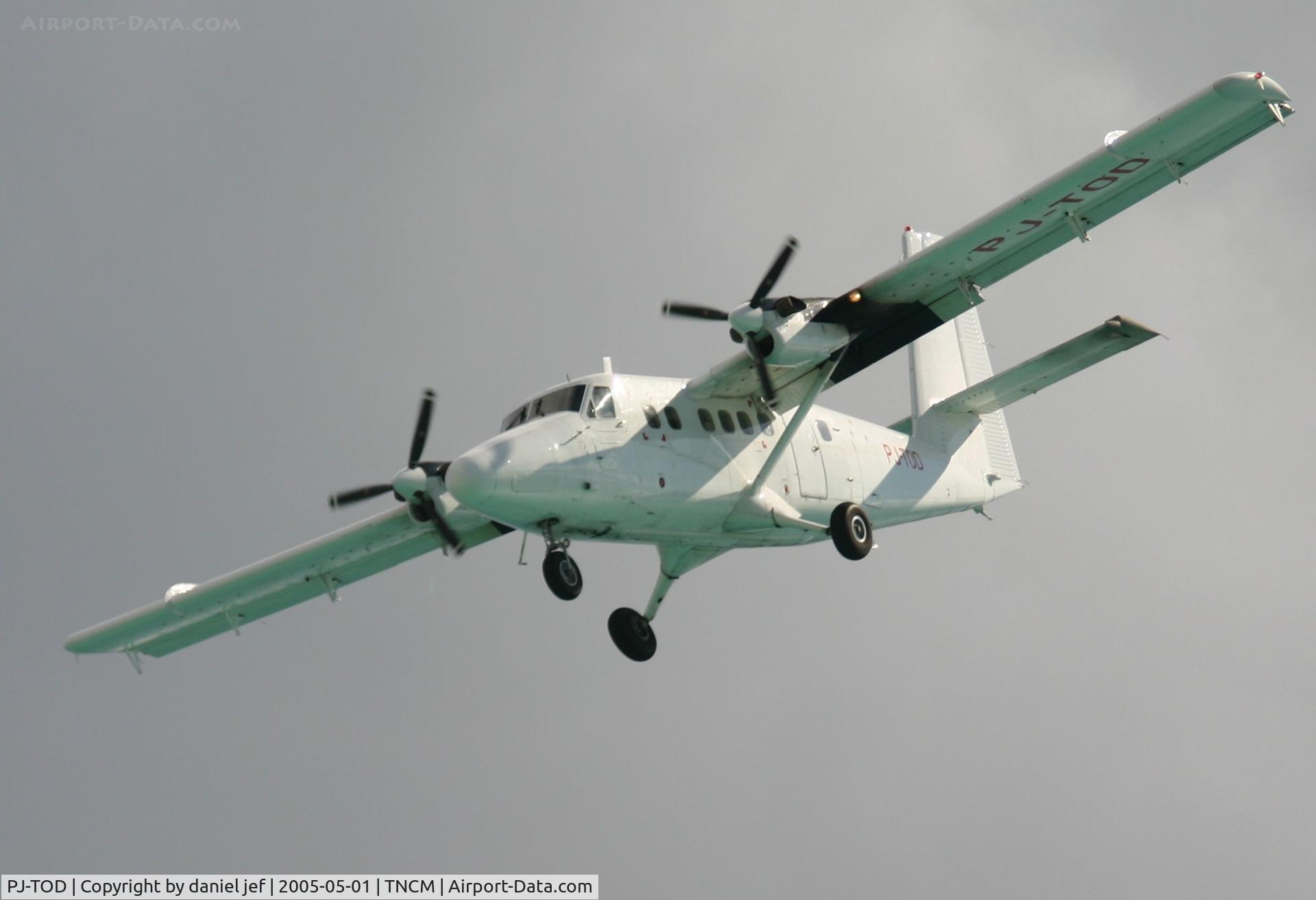 PJ-TOD, 1980 De Havilland Canada DHC-6-300 Twin Otter C/N 675, Lease to winair