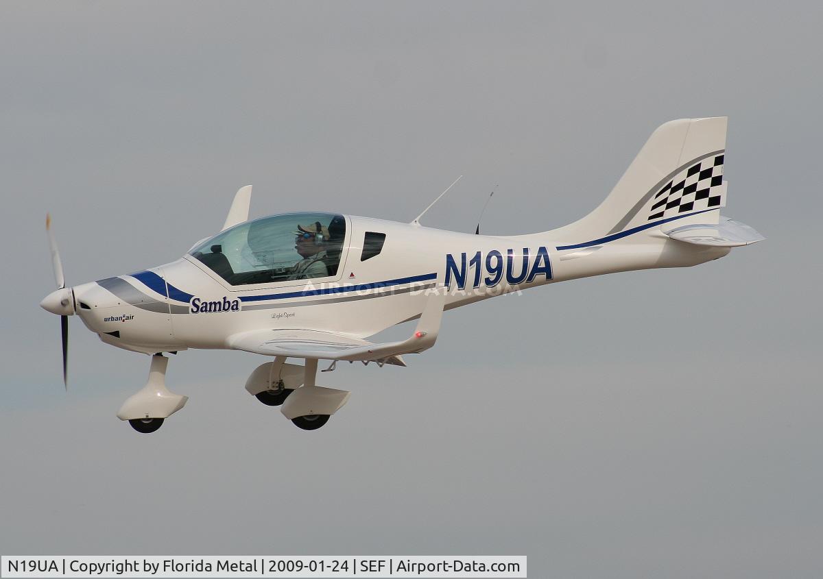 N19UA, Urban Air Samba XXL C/N SAXL 79, Urban Air Sro Samba XXL