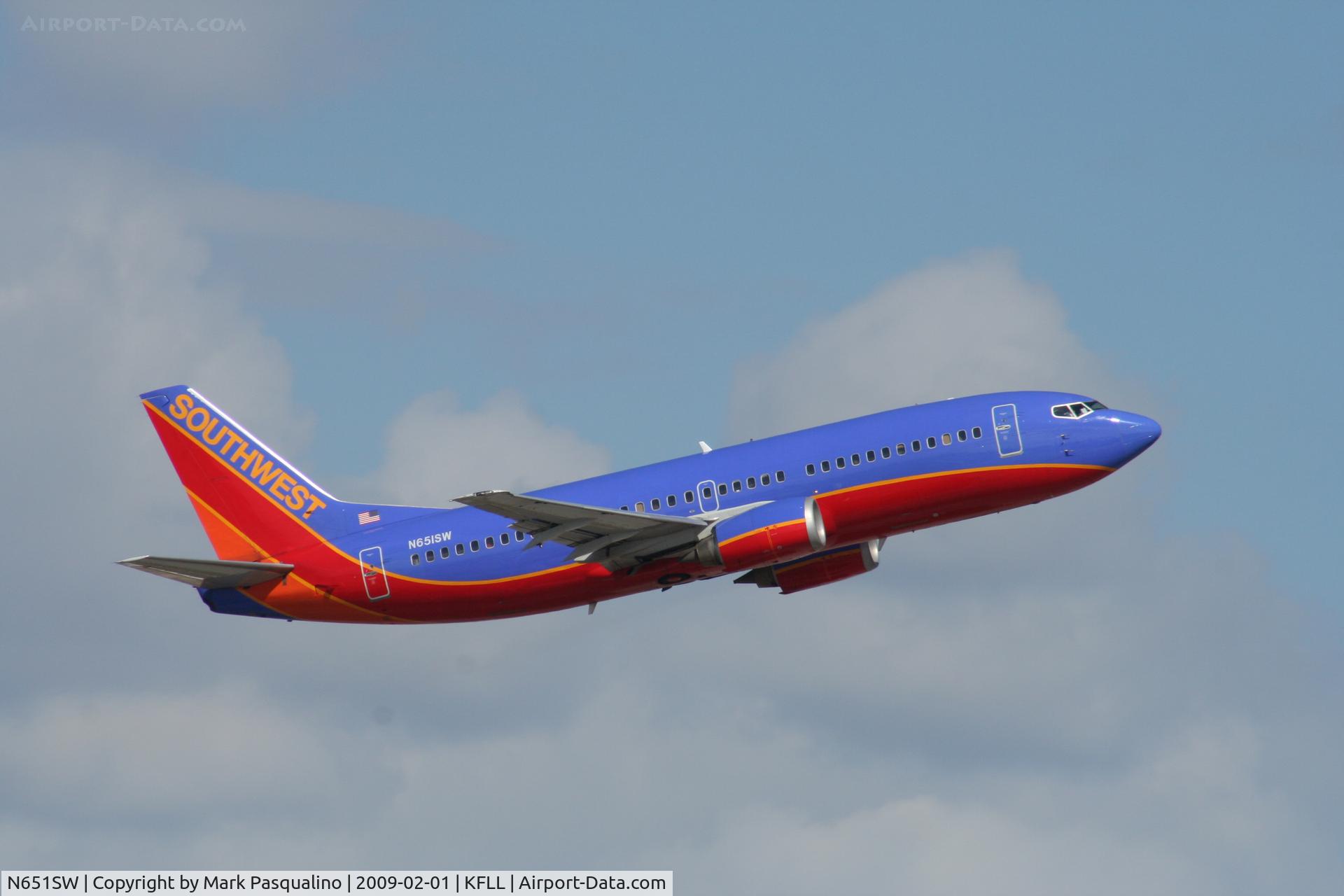 N651SW, 1997 Boeing 737-3H4 C/N 27721, Boeing 737-300