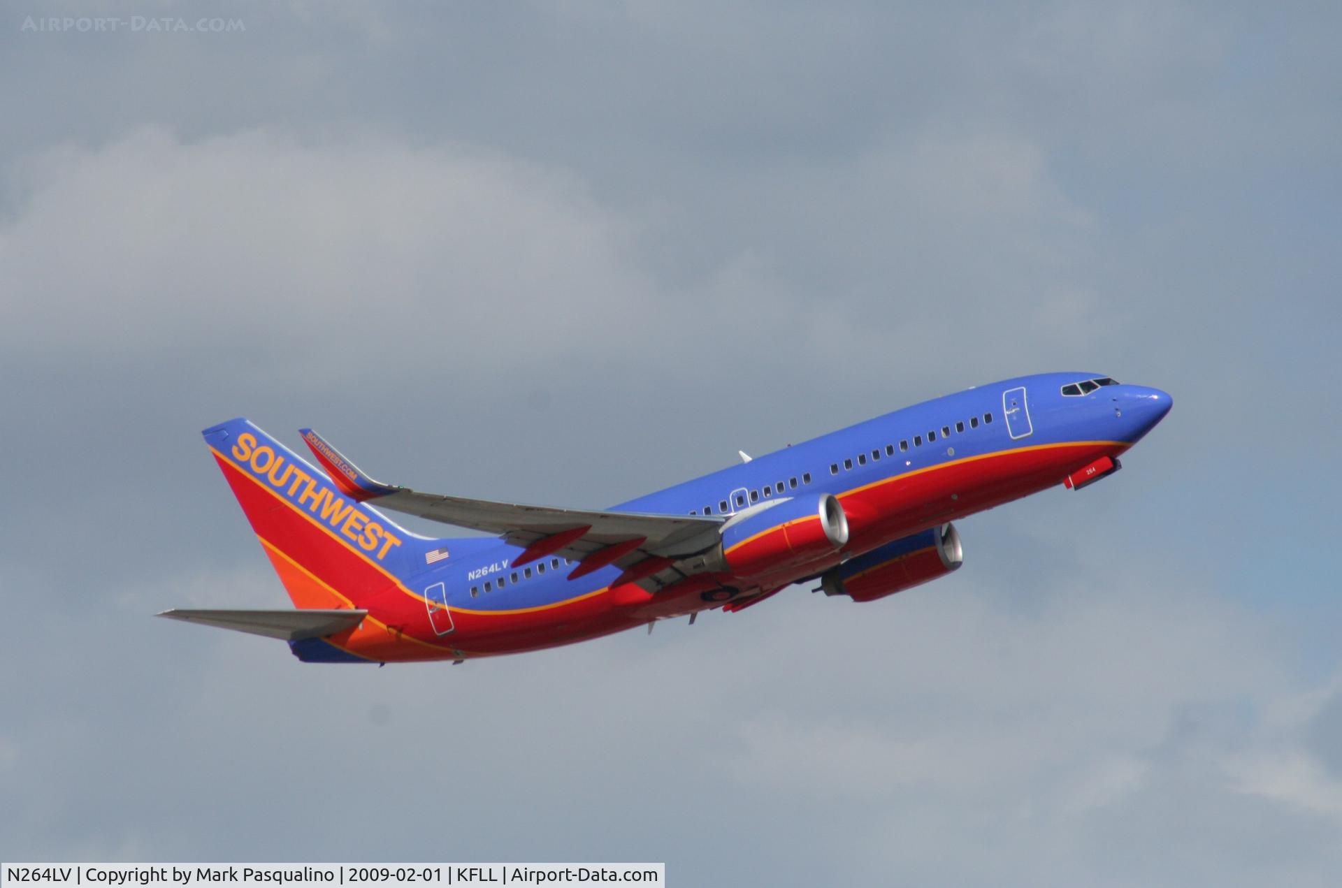 N264LV, 2007 Boeing 737-7H4 C/N 32521, Boeing 737-700