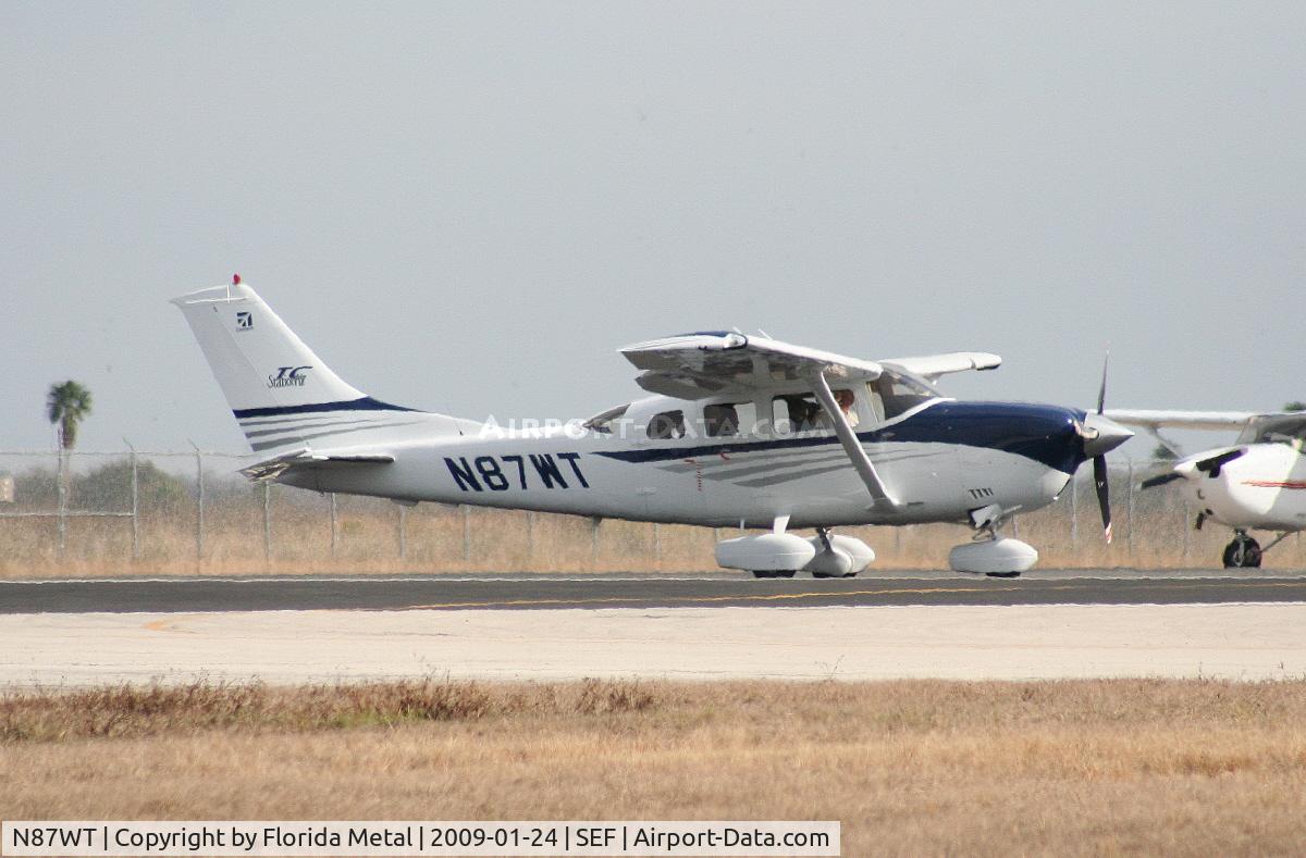 N87WT, 2004 Cessna T206H Turbo Stationair C/N T20608452, Cessna T206H