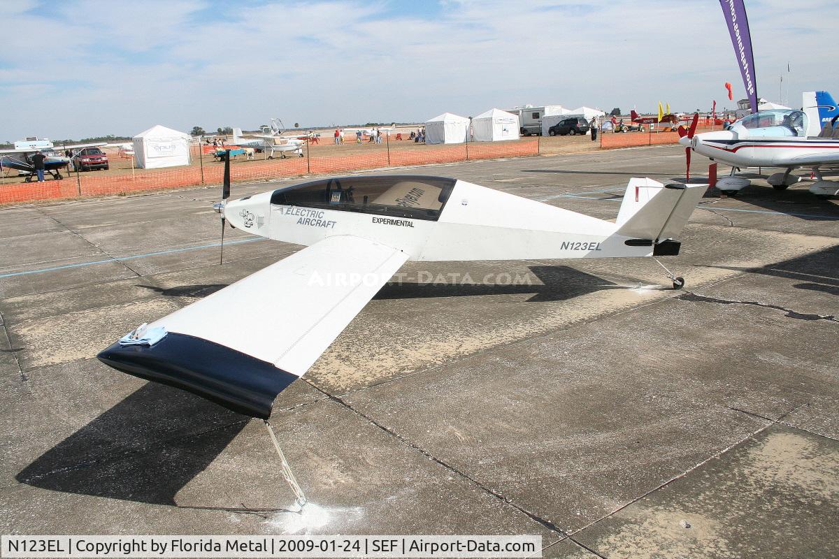 N123EL, 2008 Monnett (Electric Aircraft Corporation) Moni (Electra Flyer C) C/N EAC 1002, Electra Flyer (Electric Plane)