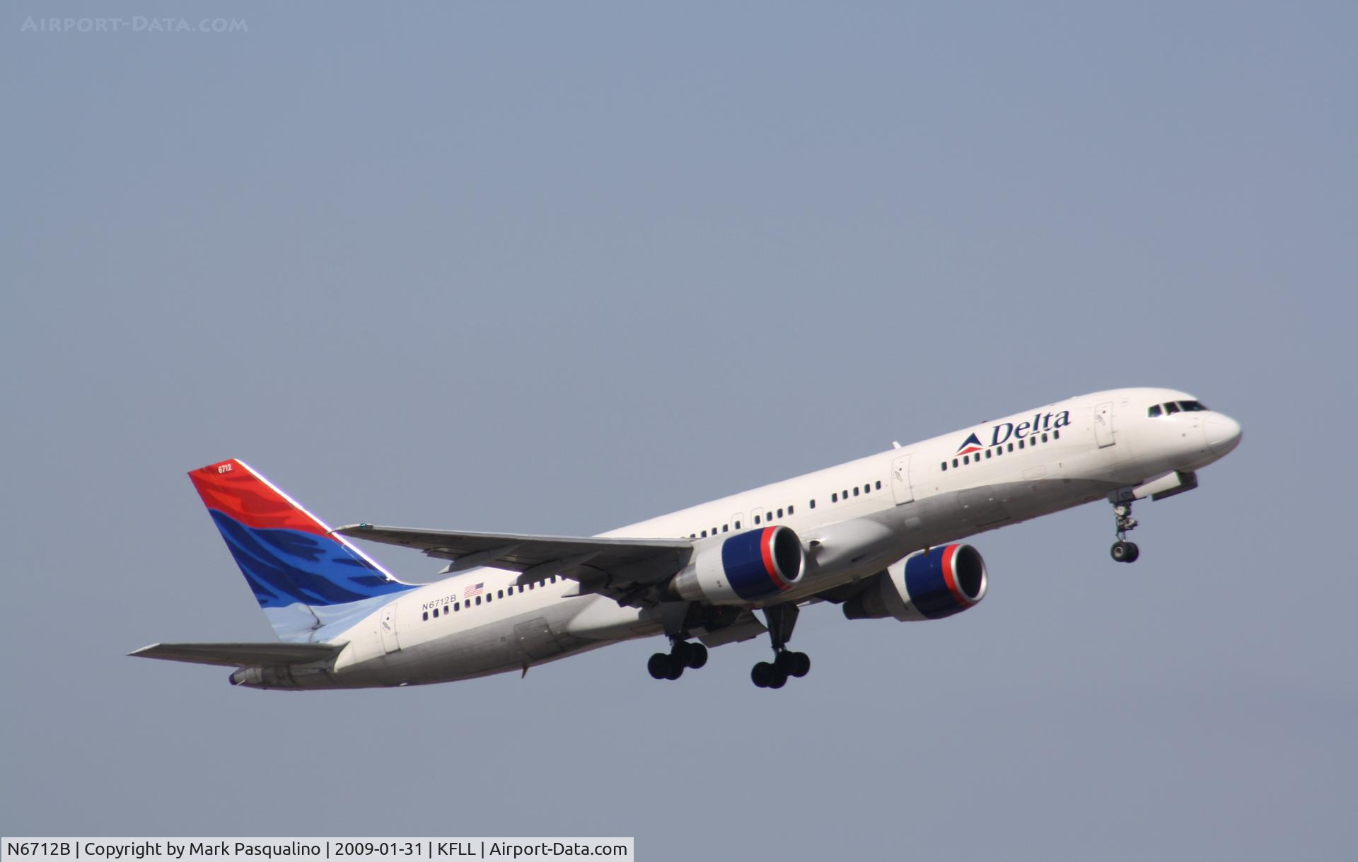 N6712B, 2000 Boeing 757-232 C/N 30484, Boeing 757-200
