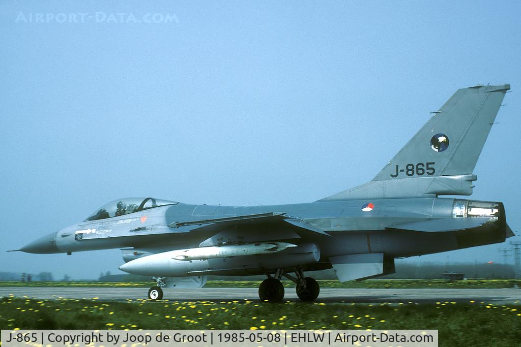 J-865, Fokker F-16A Fighting Falcon C/N 6D-82, w/o a month later on 3-6-1985