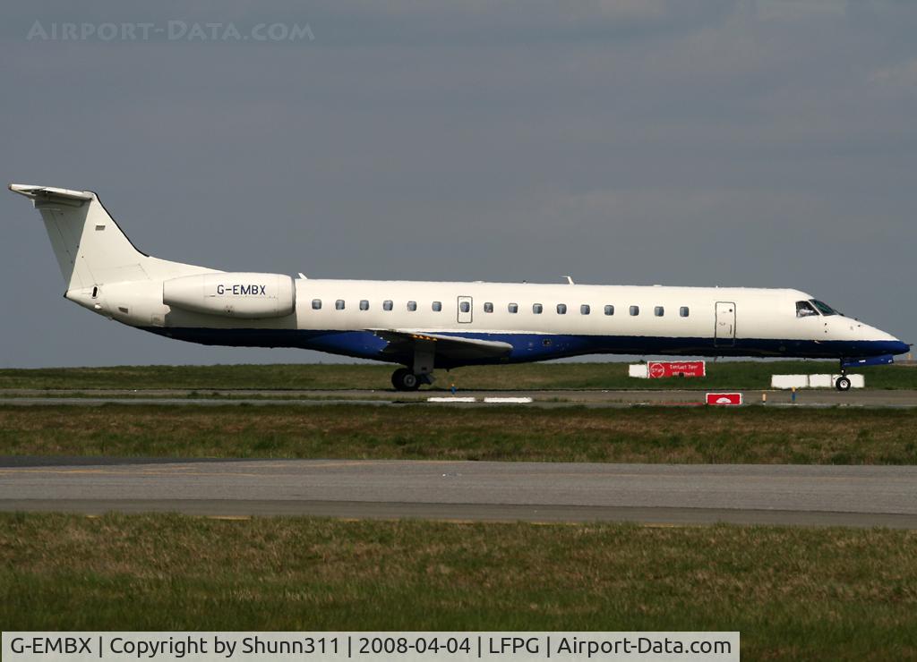 G-EMBX, 2002 Embraer EMB-145EU (ERJ-145EU) C/N 145573, Rolling to his gate...