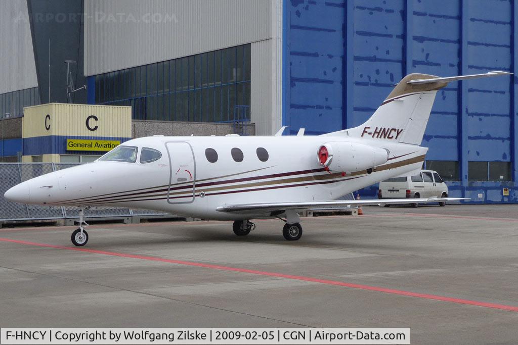 F-HNCY, 2008 Hawker Beechcraft 390 C/N RB-230, visitor