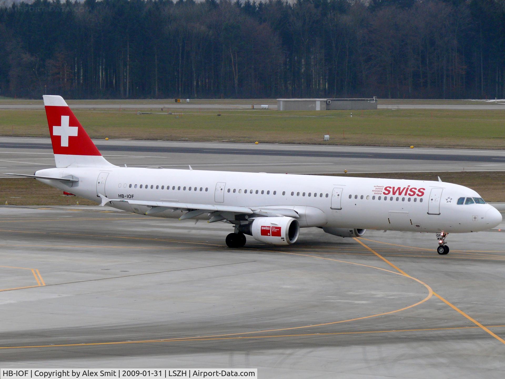 HB-IOF, 1995 Airbus A321-111 C/N 541, Airbus A321-111 HB-IOF Swiss