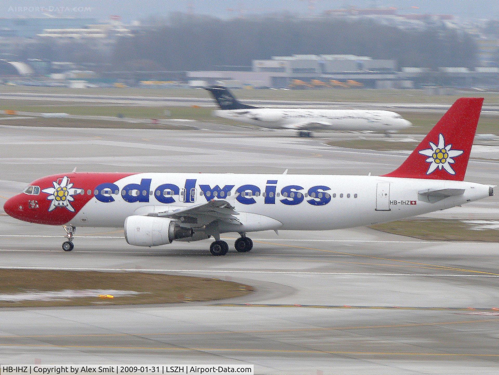 HB-IHZ, 1999 Airbus A320-214 C/N 1026, Airbus A320-214 HB-IHZ Edelweiss