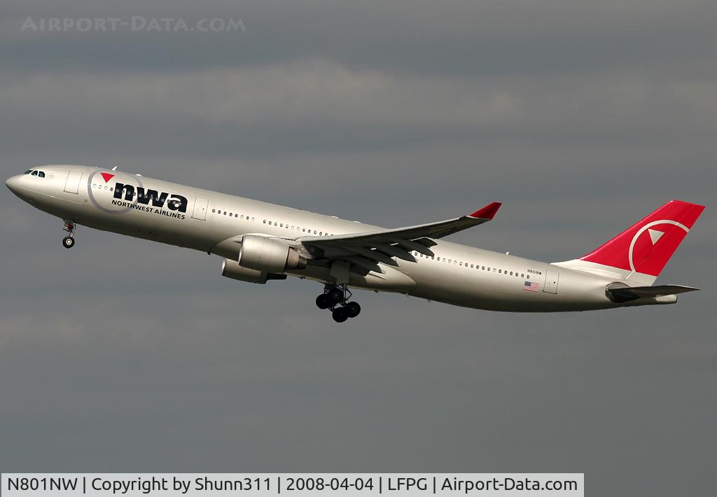 N801NW, 2003 Airbus A330-323 C/N 0524, On take off...