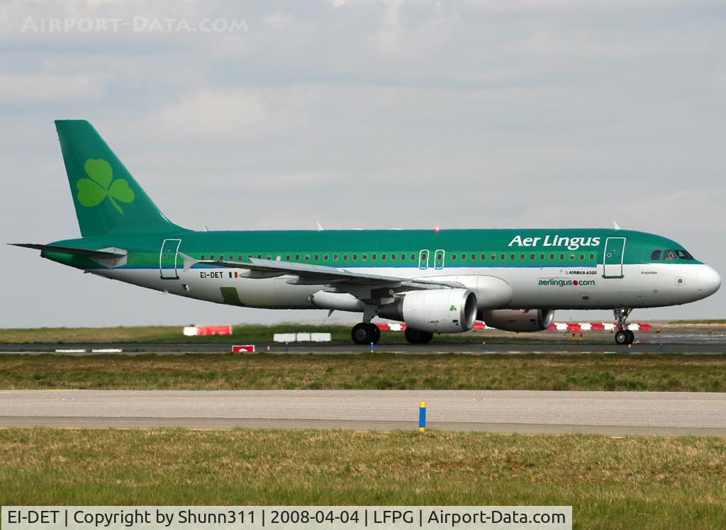 EI-DET, 2006 Airbus A320-214 C/N 2810, Rolling to his gate...