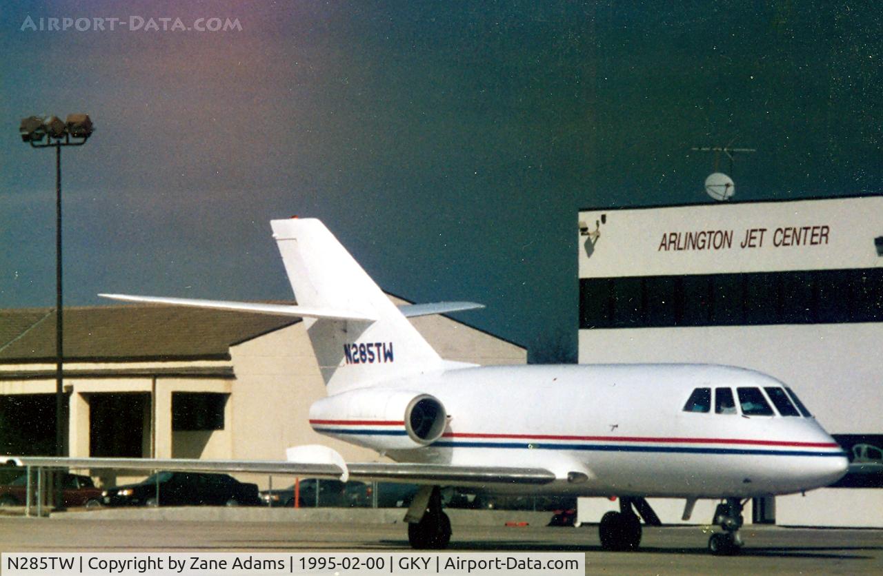 N285TW, 1973 Dassault Fan Jet Falcon (20E) C/N 285, At Arlington Municipal