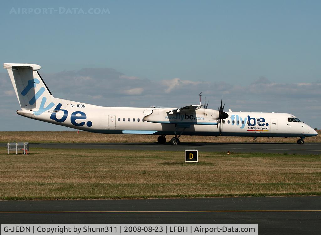 G-JEDN, 2003 De Havilland Canada DHC-8-402Q Dash 8 C/N 4078, Taxiing to the terminal...