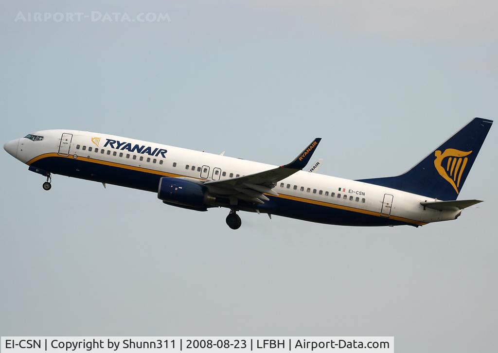 EI-CSN, 2000 Boeing 737-8AS C/N 29927, Take off rwy 28