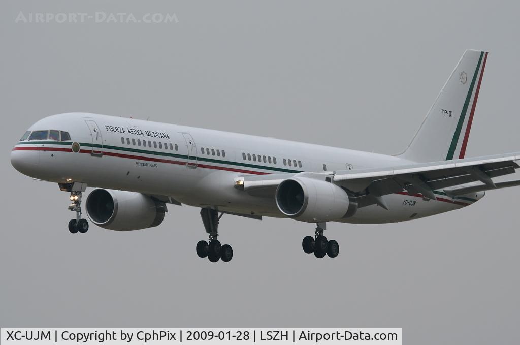 XC-UJM, 1987 Boeing 757-225 C/N 22690, 757