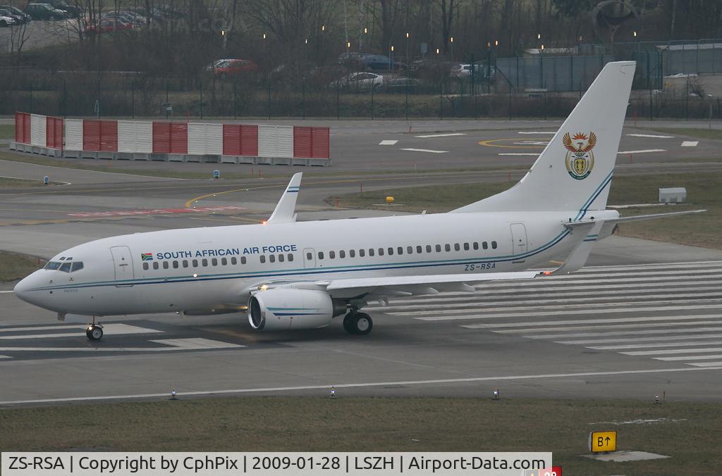 ZS-RSA, 2001 Boeing 737-7ED C/N 32627, BBJ