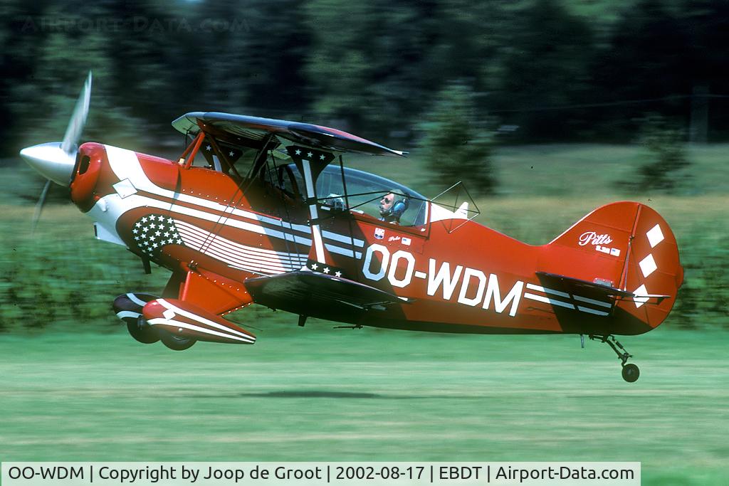 OO-WDM, 1973 Aerotek Pitts S-2A Special C/N 2046, old timer fly in 2002