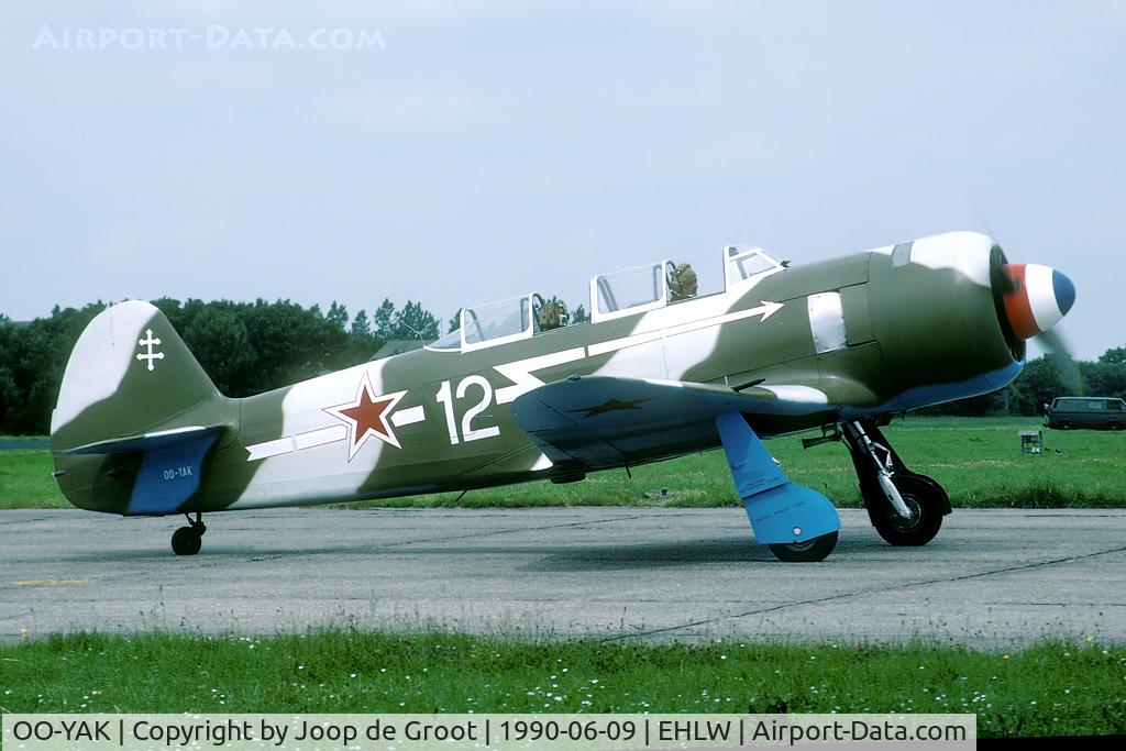 OO-YAK, 1956 Let Yak-11 C/N 172624, Leeuwarden Open House 1990