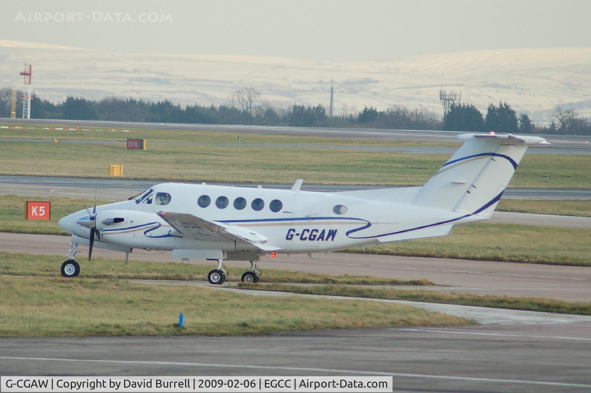 G-CGAW, 1980 Beech 200 Super King Air C/N BB-700, Beech 200 - Taxiing