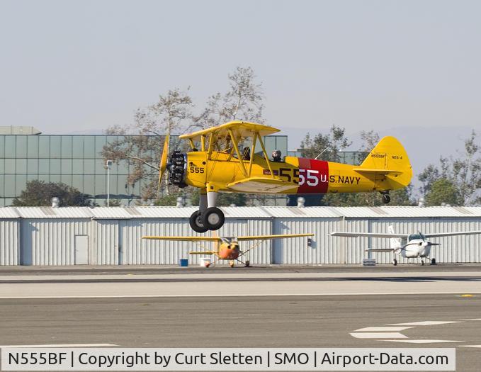 N555BF, 1941 Boeing A75N1(PT17) C/N 75-2305, Triple Nickel Landng at SMO