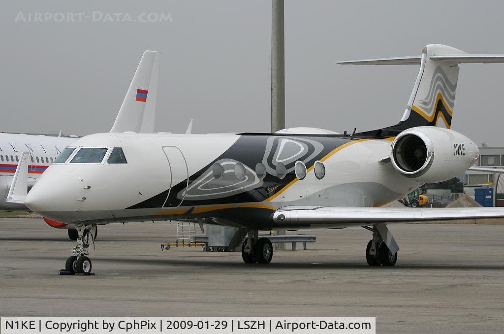 N1KE, 1999 Gulfstream Aerospace G-V C/N 574, GRJ