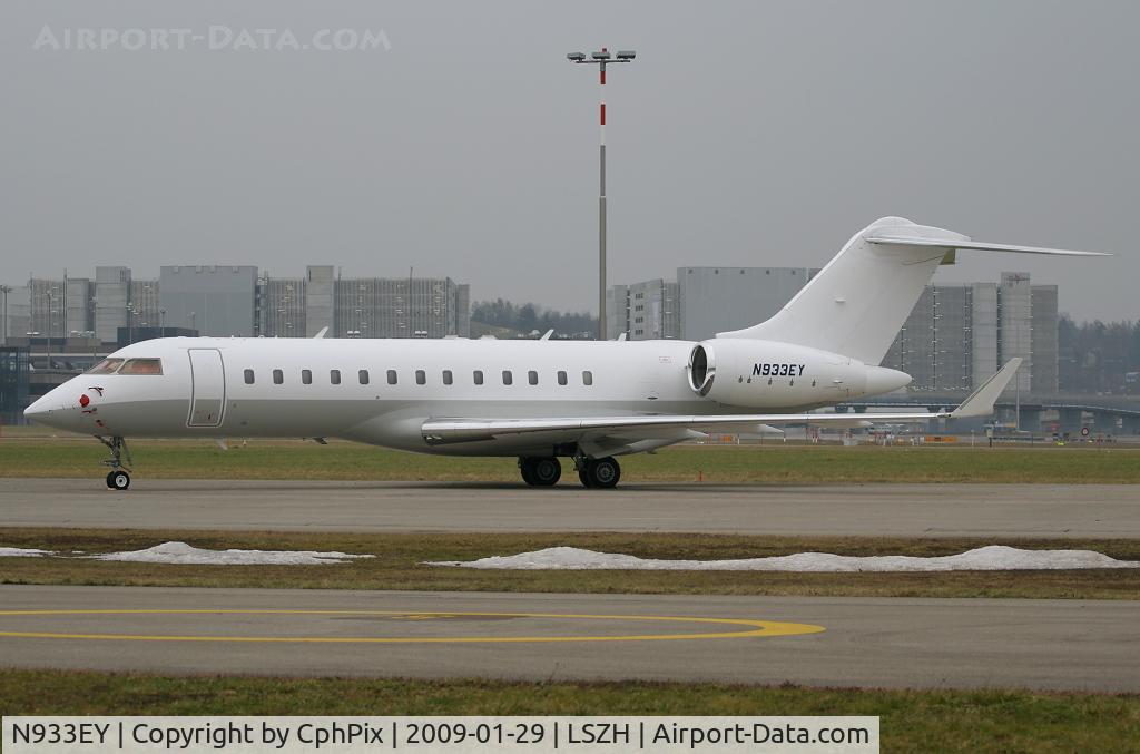 N933EY, 2000 Bombardier BD-700-1A10 Global Express C/N 9063, CCX