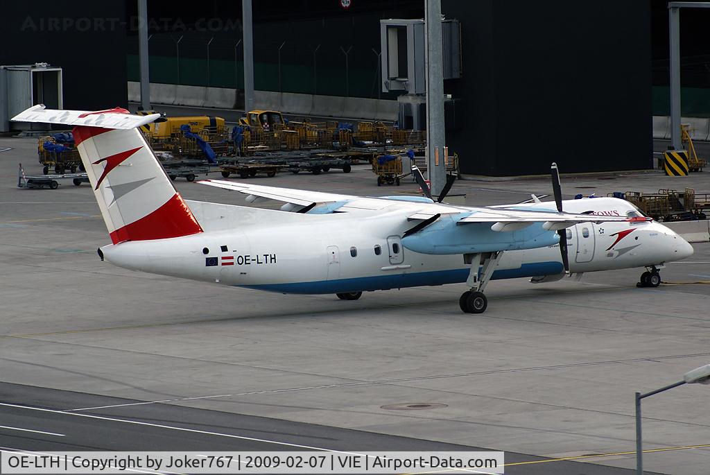 OE-LTH, 1997 De Havilland Canada DHC-8-314Q Dash 8 C/N 442, Austrian arrows De Havilland Canada DHC-8-314Q