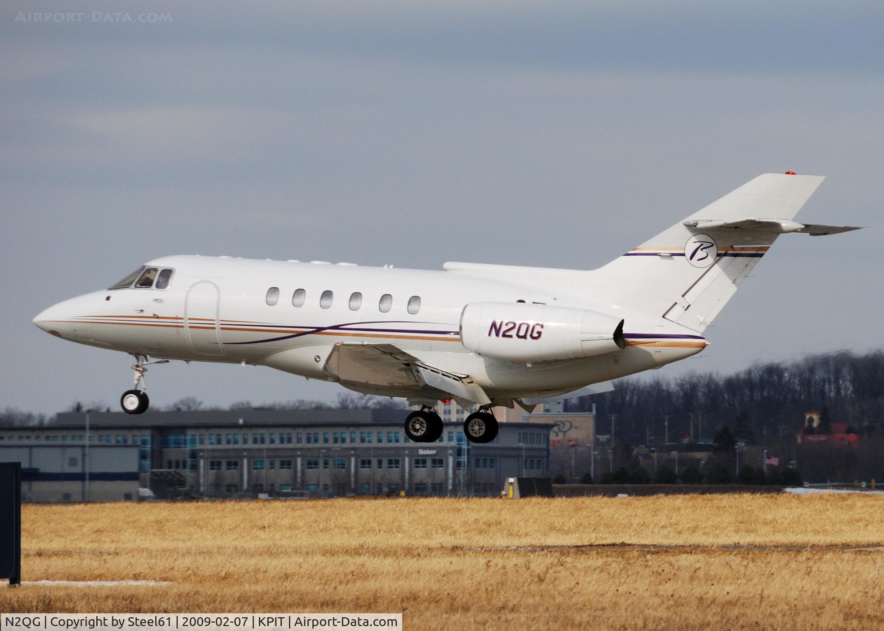 N2QG, 1991 British Aerospace BAe.125 Series 800A C/N 258207, Landing on 28L