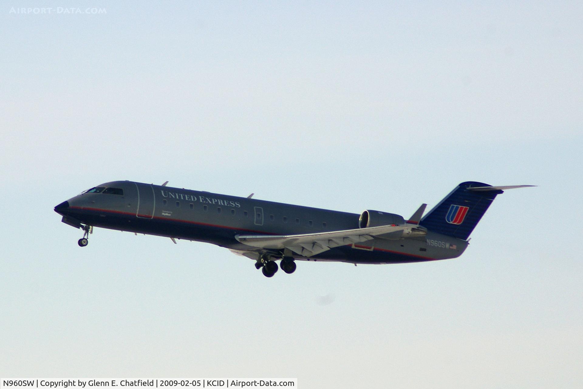 N960SW, 2003 Bombardier CRJ-200ER (CL-600-2B19) C/N 7853, Departing Runway 9.