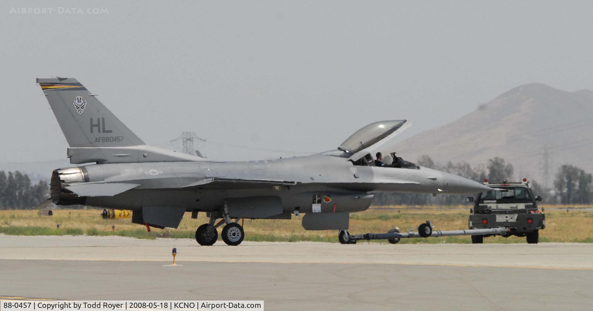 88-0457, 1988 General Dynamics F-16CG Night Falcon C/N 1C-59, Chino Airshow 2008