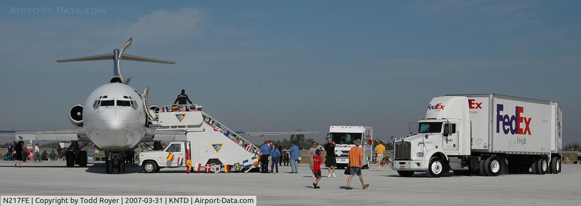 N217FE, 1984 Boeing 727-2S2F C/N 22938, Point Mugu Airshow 2007