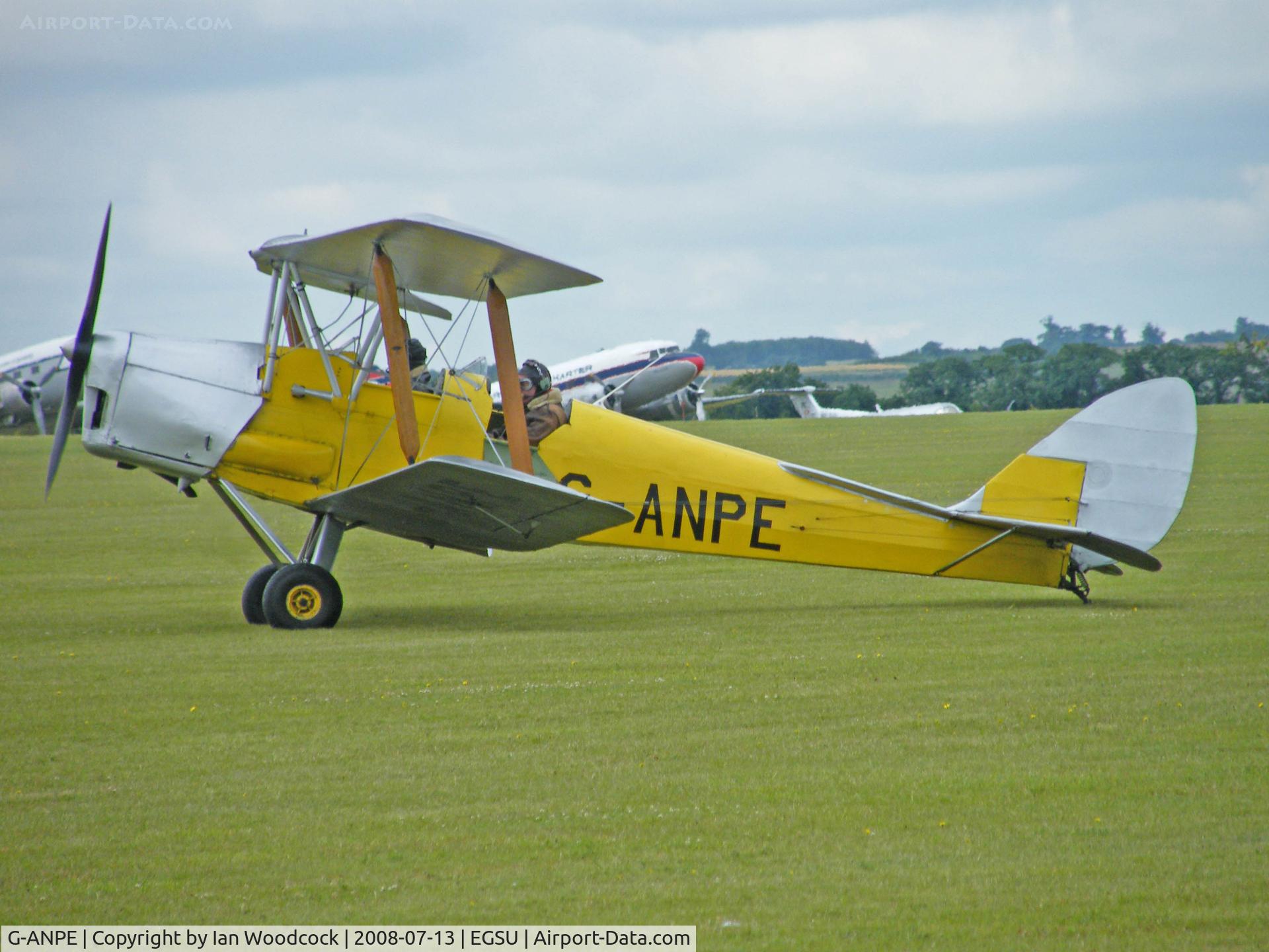G-ANPE, 1940 De Havilland DH-82A Tiger Moth II C/N 83738, DH-82A/Tiger Moth/Duxford