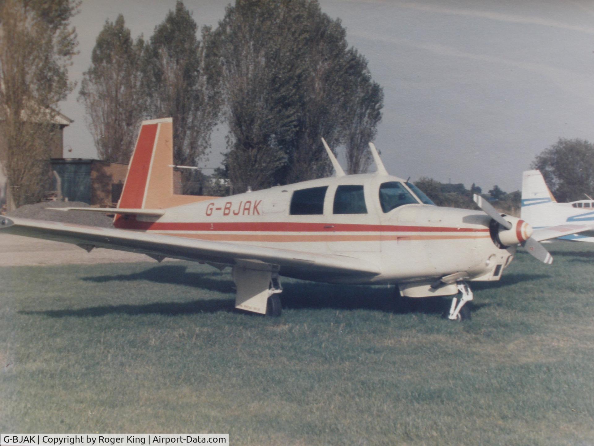 G-BJAK, 1965 Mooney M20C Ranger C/N 3116, Mooney M20C