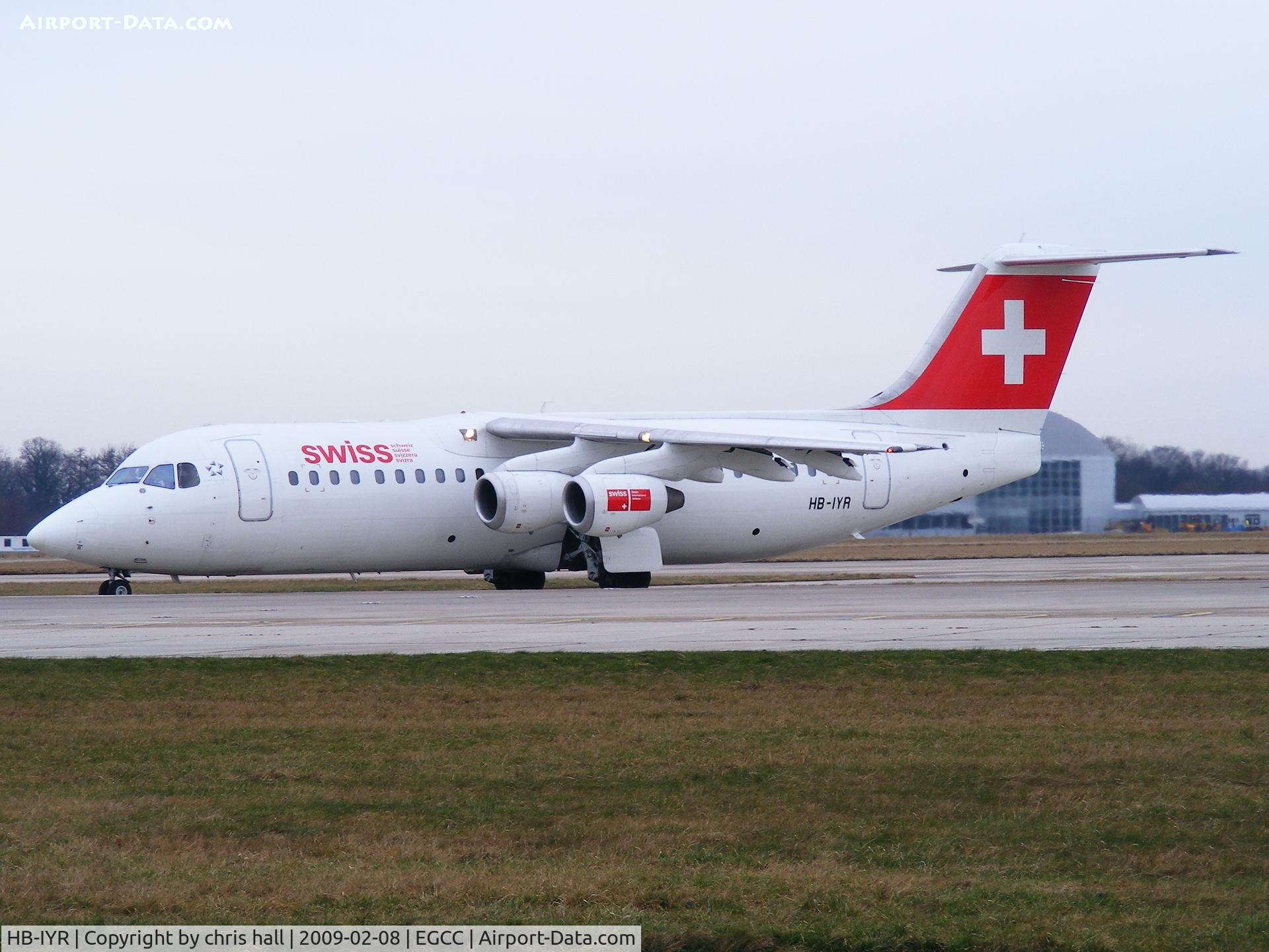 HB-IYR, 2001 British Aerospace Avro 146-RJ100 C/N E3382, Swiss Air